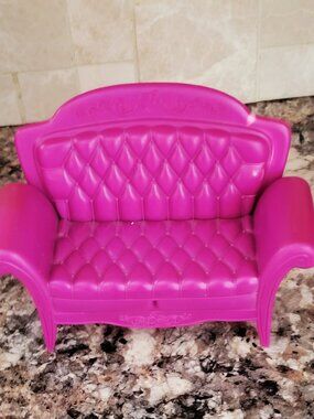 Vintage Barbie Malibu Dream House Sofa-2008